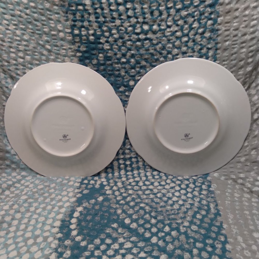 Two Pfaltzgraff Grapevine Pattern Salad Plates - Picture 3 of 4